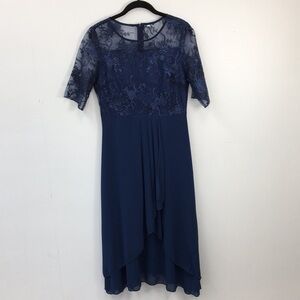 Navy Floral Design Lace Overlay Formal Short Sleeve Dress Size L EXCELLENT